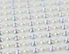 CraftbuddyUS 264pcs 5mm SeIf Adhesive Ivory Pearl & AB Clear Diamante Gem Strips