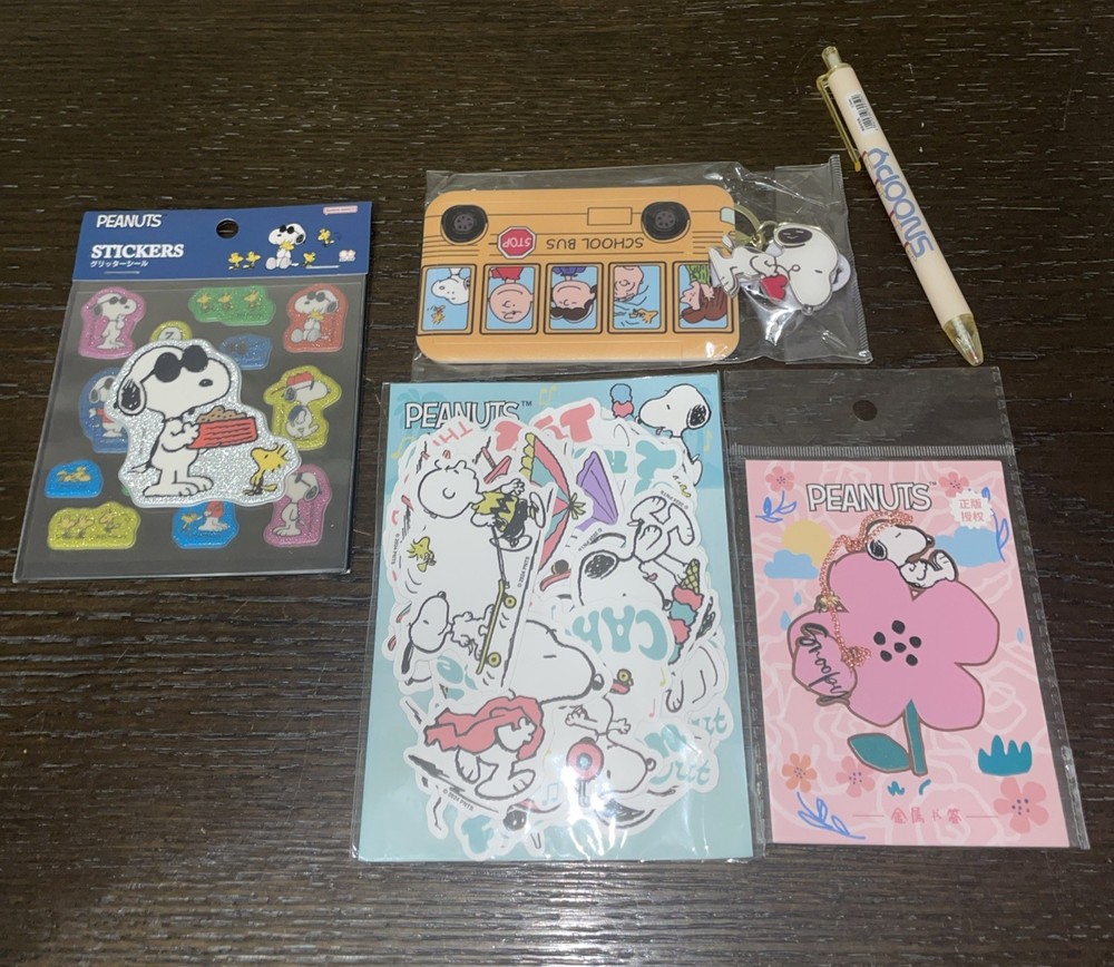 5PC NEW SNOOPY PEANUTS STICKER LOT Luggage Tag Pen Random Lot