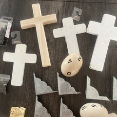 Junk Journal Scrapbook Embellishment Lot Crosses Metal Corners Corks DIY 100pc