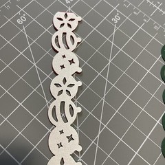 Creative Memories Ornament Chain Borders paper only Embellishments