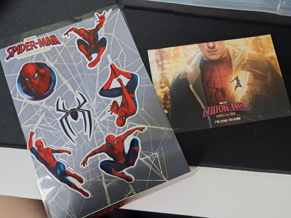 Spider-Man Brand New Day Sticker Tom Holland Postcard Set Korea Cinema Goods
