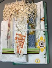 24 Pcs Vintage Doily, Tablecloth, Small Projects, Sewing Supplies, Scraps (431)