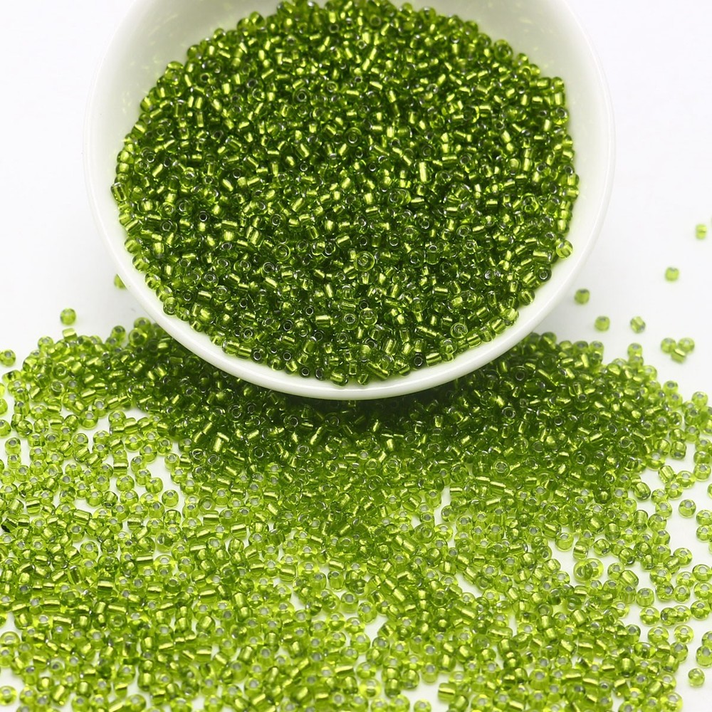 4000 pcs Light Green Glass Beads 2mm Silver Foil lined + Storage Box Jewelry