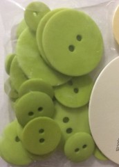 LIME GREEN CIRCLE ULTRA-THIN BUTTONS(24pc)Making Memories •Mini•Small•Holiday•🎄