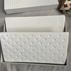 The Pink Orange TPO-0010E Ceramic Letter Holder, White