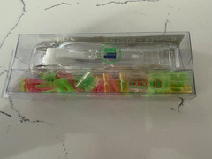 Around The Block Christmas Clipper + 50 Clips Reusable Scrapbooking Crafts Gifts