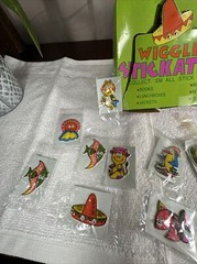 Vintage 1977 IMPERIAL Animal Wiggle Eye STICKATOONS 21 stickers RARE NEW+Box