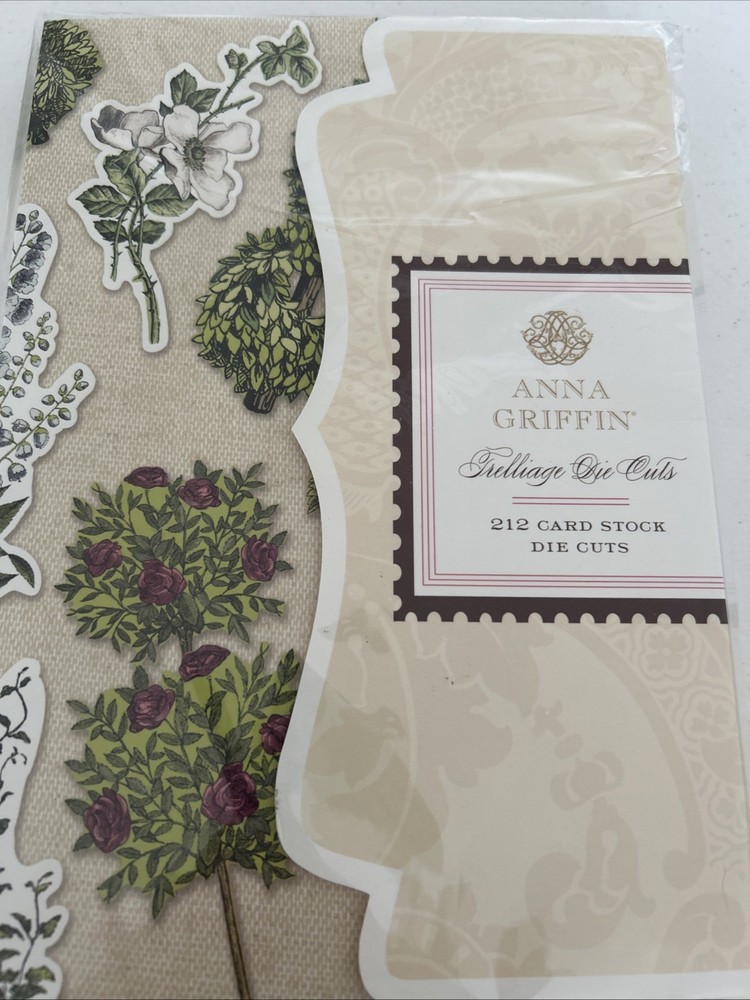 Anna Griffin Trelliage Card Stock Die Cuts 212 pcs Flowers AG599