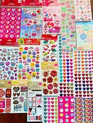 Lot of Love Valentine 581 Stickers Hearts School Party Cards Kids Teens Teachers
