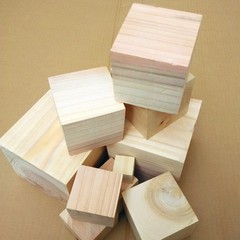 10Pcs Beige Pine Wood Pieces Smooth Surface for DIY Craft and Rustic Home Decor
