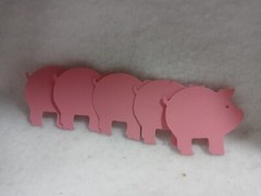 $1 Die Cuts – Small Pink Pigs by Sizzix Set of 5 piggies NEW Scrapbooking Cards