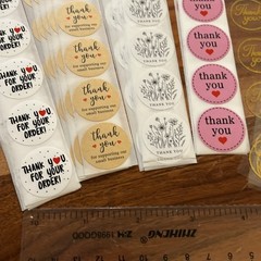 200pcs Cute Thank You Stickers 1 inch Small Business Decorate Envelopes Sealing