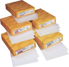 Neenah Paper 06531 CLASSIC Laid Writing Paper, 24lb, 8 1/2 x 11, Natural White,