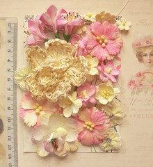 23 PINK & IVORY Paper Flower Pack 3 Styles 10-65cm Across Manor House VA4