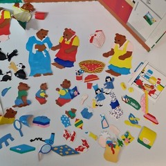 VTG 80’s Sticker Grossmans Vinyl Peel and Play Reusable House Bears Dog Kitchen