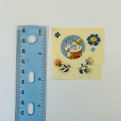 VINTAGE STICKERS The Disney Store Snow White Characters HAPPY SNEEZY GRUMPY