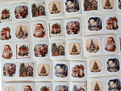 50 CHRISTMAS STICKERS/ENVELOPE SEALS~ VINTAGE STYLE~1 1/4 INCHES