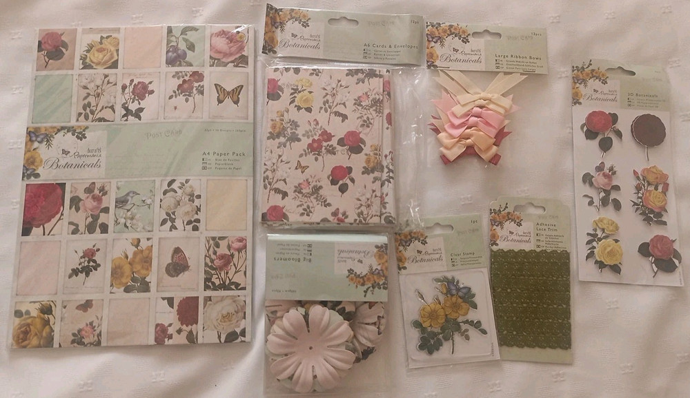 Docrafts Papermania Botanicals Set Paper Pack Cards 3D Bloomers Ribbon /597