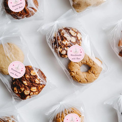 Pink Bakery Use Baked with Love Stickers, 1.5 Inch 500 PCS, Heart & Letter Print