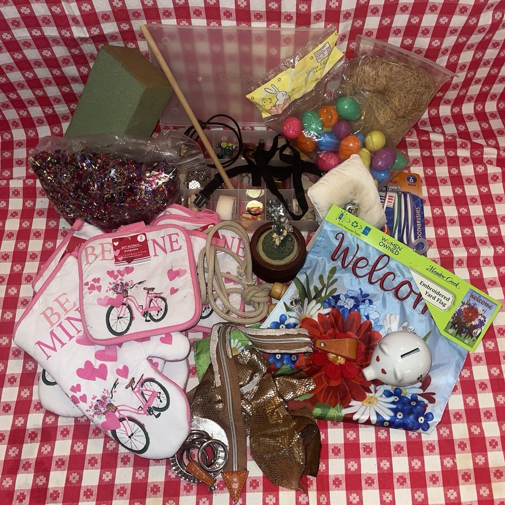 MULTIPLE ARTS & CRAFTS + ODDS & ENDS – Misc. Lot