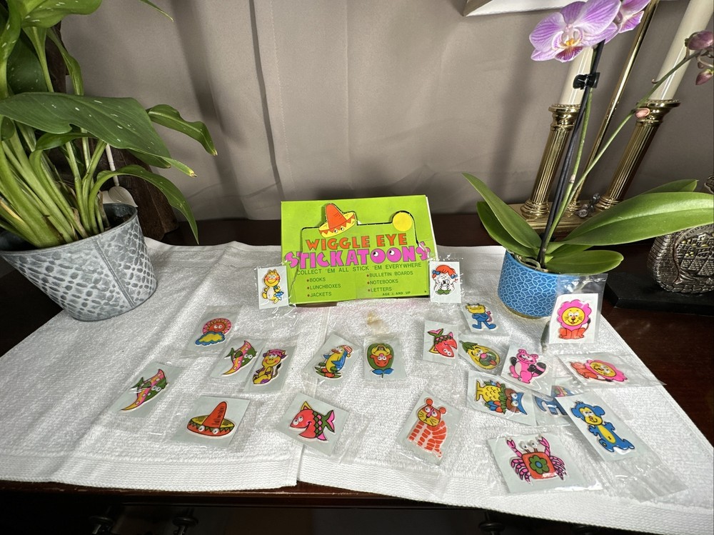 Vintage 1977 IMPERIAL Animal Wiggle Eye STICKATOONS 21 stickers RARE NEW+Box