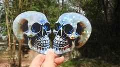 Pack of 2 – 4″ HOLOGRAPHIC Facing SKULLS Stickers BIG 4 inch skull STICKERS