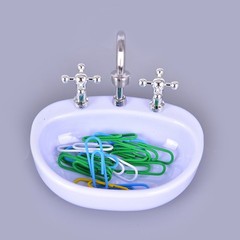 Magnetics Paper Clip Dispenser Sink Design Dollhouse Decor for DIY Lover