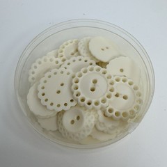Stampin Up Very Vintage Designer Buttons 129327 Cream Vanilla Crafting 24pc