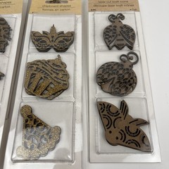 Crafters Square Laser Cut Kraft Words Shapes Icons 1.5 Inch 6 Pc Lot of 6