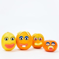 BLMHTWO 2000 Pieces Eye Stickers, 10 cm diameter, 4.3 width, Colorful