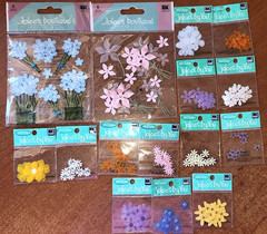 Lot JOLEE’S BOUTIQUE BY YOU Dimensional FLOWERS 2 large/13 mini Embellishment