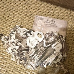 Tim Holtz Idea-ology Paper Dolls 107 pieces