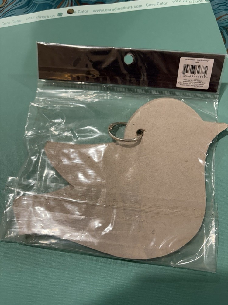 Color Bok Chipboard 5 page album Shaped like a bird