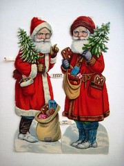 Small 1940-50’s Christmas PZB Die-Cut of Two Santa’s w/ Cookies -W.Germany*