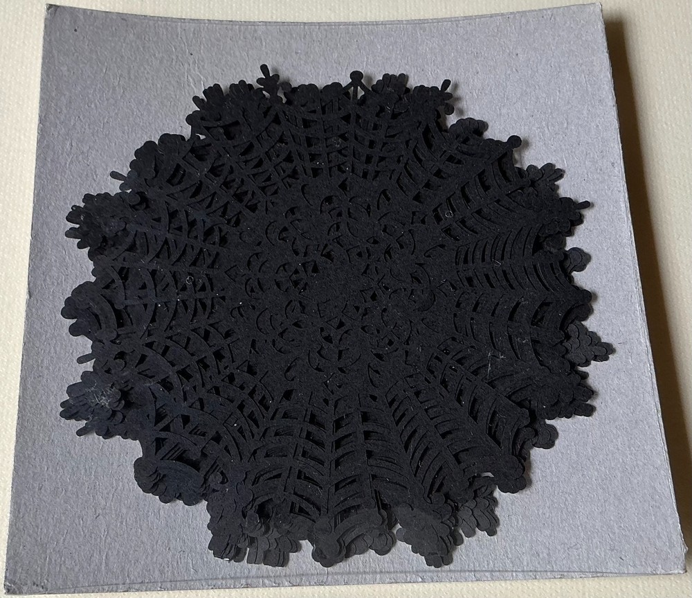 Stampin’ Up! – «SPIDER WEB DOILIES» (24pcs) Halloween, Gothic **NEW** #139622