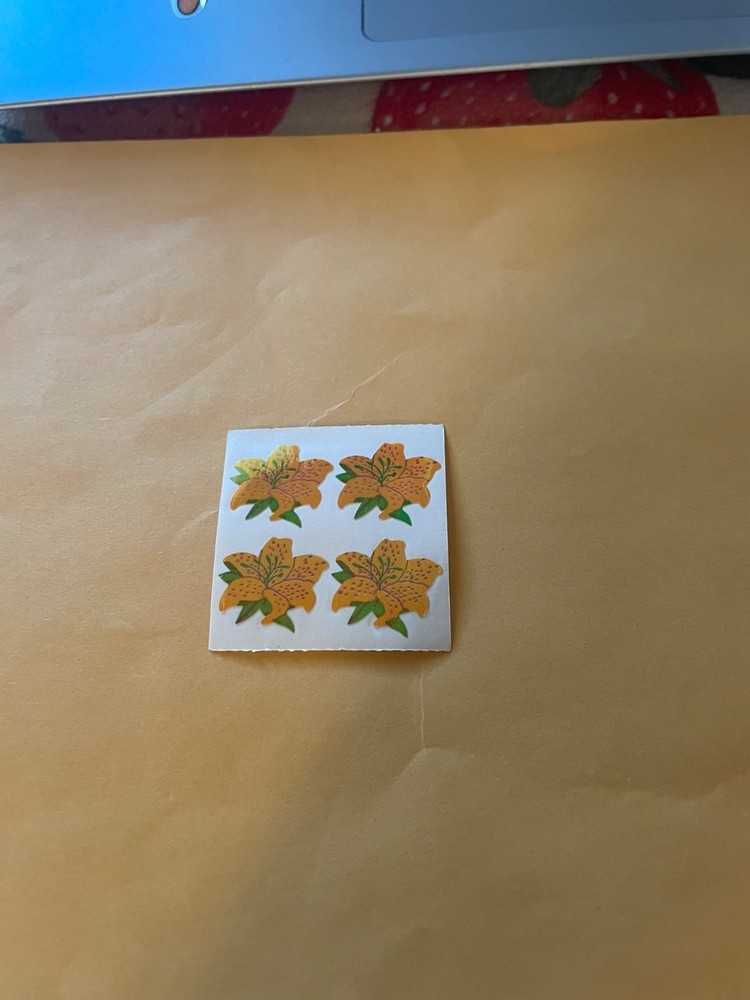 Vintage 1980s Great Seven Calla Lily Pearly Sticker