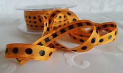 MAY ARTS RIBBONS~SOLID ORANGE WITH BLACK CENTER DOT RIBBON~3/8TH INCH X 3 YDS!