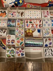 Vintage 1990’s Sandylion Sticker Box fun RARE