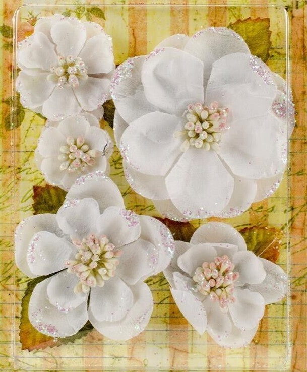 Magnolia Flowers WHITE Fabric – 5 Mixed Sizes 33-75mm Across Botanica Pet L4b