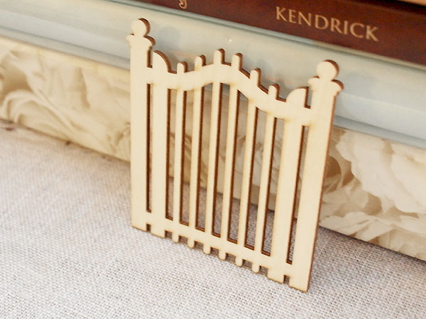 WOOD ELEMENTS GATE & MEMORIES Frame Rectangle Ea- 8×9.5cmO/side&7x7cmInside ConA