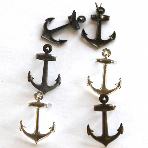 METALLIC ANCHOR SCRAPBOOKING DECORATIVE BRADS EYELET OUTLET 8 PCS 3 COLORS