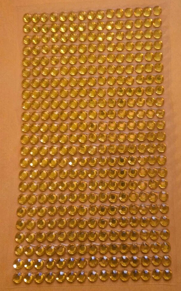 CraftbuddyUS 46 strips 5mm(690 pcs)Stick On Round Rhinestone Gems, Color – GOLD