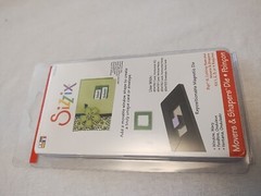 New Sizzix Die #654949 REPOSITIONABLE WINDOW SHAPE MAGNETIC DIE Movers & Shapers