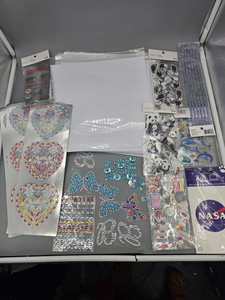 Scrapbooking Lot 42 Page Refills New Stickers, Jewels, And Others