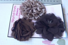 BROWNS x 3 Mix – Floral Fabric Organza Lace 3 Flower Pk 60-75mm E1F NJC