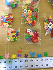 650Pcs Multicolor Mini Felt Flower, bows & Embellishments