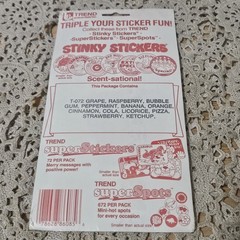Vintage Trend SCRATCH ‘N SNIFF STINKY Stickers Grape New Pkg 288 – T-072 –