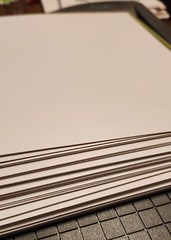 35 – 8″x10″ White Cardboard 200gsm Thick Paper Cardboard Sheets – 35 Count Pkg
