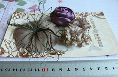 EGGPLANT, ORCHID PINK, Lt BROWN Feather Fabric Satin 35-70mm 5Flower Pk N2 B NJC