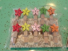 Scrapbooking Wood Mini Clothespins Photo String 30 Pins Leaves Snowflakes Clips